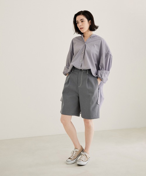 SALON adam et rope'（サロン アダム エ ロペ）の「【サステナブル】リサイクルデニムショートパンツ（デニムパンツ・レディース・グレー/オフホワイト・S/M）」の15枚目の写真