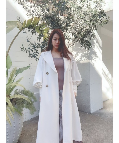 LILIDIA(リリディア)の「パフSLVトレンチコート(トレンチコート・レディース・アイボリー/ベージュ・MEDIUM/SMALL/LARGE)」の6枚目の写真