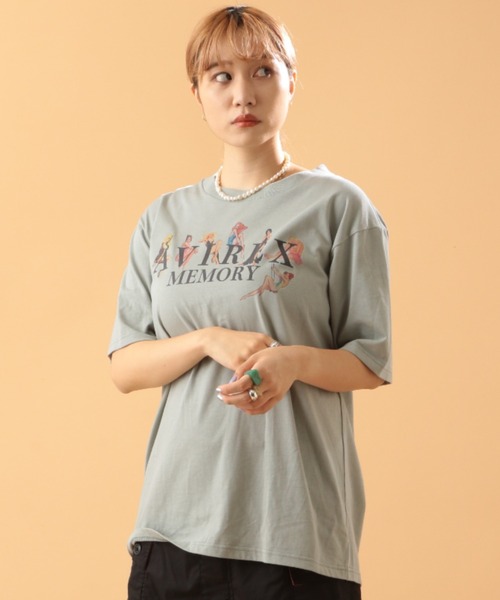 AVIREX（アヴィレックス）の「ガールズ＆ロゴ Tシャツ/GIRLS & LOGO T-SHIRT（Tシャツ/カットソー・レディース・ライトグレー/ブラック/ライトピンク/ホワイト・MEDIUM/LARGE/X-LARGE）」の3枚目の写真