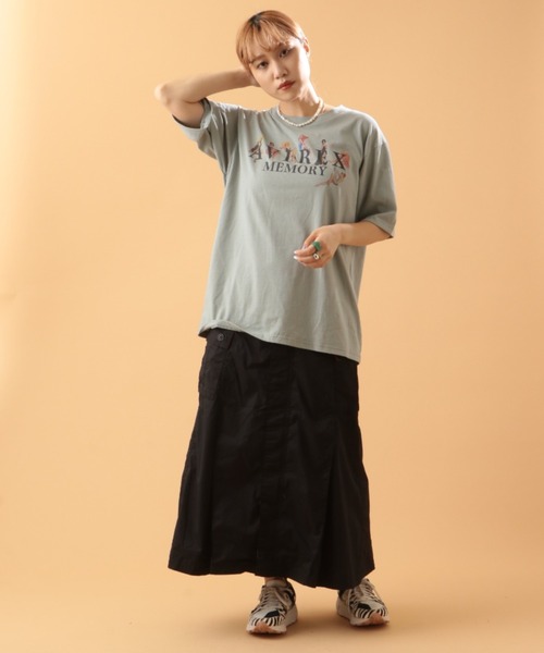 AVIREX（アヴィレックス）の「ガールズ＆ロゴ Tシャツ/GIRLS & LOGO T-SHIRT（Tシャツ/カットソー・レディース・ライトグレー/ブラック/ライトピンク/ホワイト・MEDIUM/LARGE/X-LARGE）」の8枚目の写真