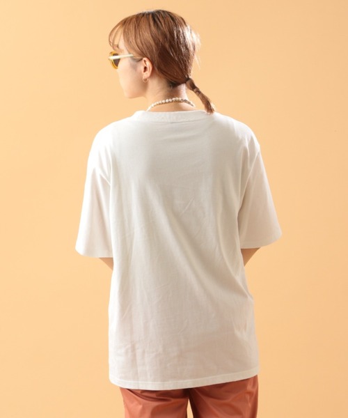 AVIREX（アヴィレックス）の「ガールズ＆ロゴ Tシャツ/GIRLS & LOGO T-SHIRT（Tシャツ/カットソー・レディース・ライトグレー/ブラック/ライトピンク/ホワイト・MEDIUM/LARGE/X-LARGE）」の10枚目の写真