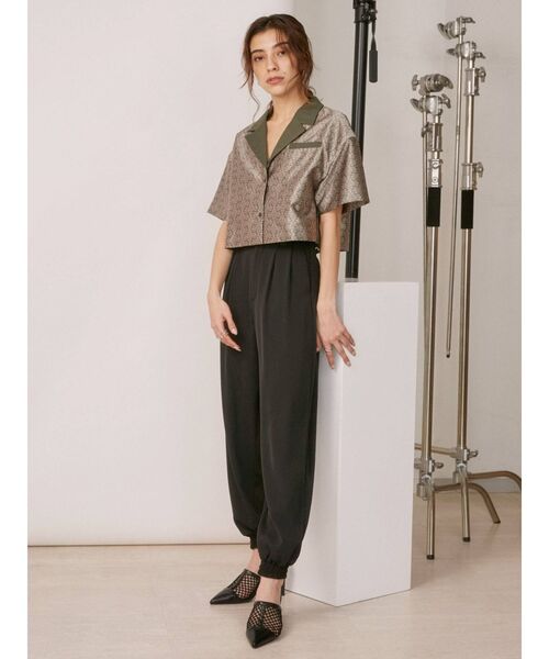 EVRIS（エヴリス）の「ジャガードショートレングスシャツ（シャツ/ブラウス・レディース・カーキ/ブラック・FREE）」の15枚目の写真