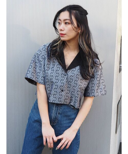 EVRIS（エヴリス）の「ジャガードショートレングスシャツ（シャツ/ブラウス・レディース・カーキ/ブラック・FREE）」の12枚目の写真