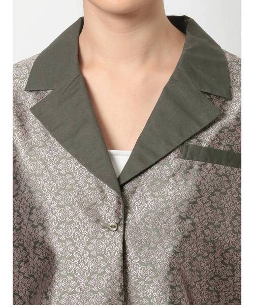 EVRIS（エヴリス）の「ジャガードショートレングスシャツ（シャツ/ブラウス・レディース・カーキ/ブラック・FREE）」の5枚目の写真