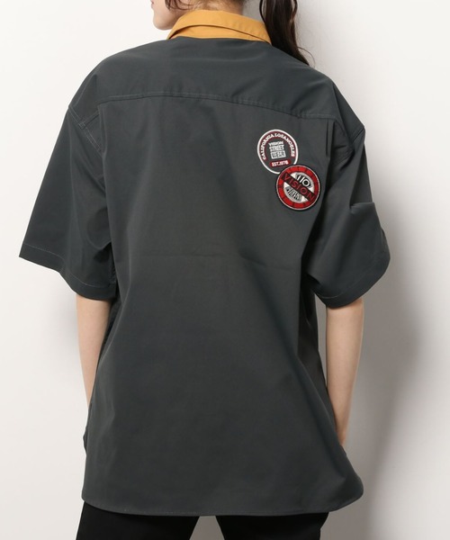 VISION STREET WEAR（ヴィジョンストリートウェア）の「【VISION STREET  WEAR/ヴィジョンストリートウェア】 ビッグシルエット クレリックワッペンシャツ/半袖シャツ（シャツ/ブラウス・レディース・アイボリー/グリーン/チャコールグレー・M/XL/L）」の18枚目の写真