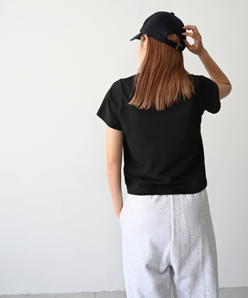 CANAL JEAN（キャナルジーン）の「El mar(エルマール) 無地コンパクト半袖Tシャツ（Tシャツ/カットソー・レディース・ホワイト/ブラック/カーキ・ONE SIZE）」の9枚目の写真