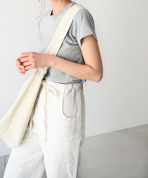 CANAL JEAN（キャナルジーン）の「El mar(エルマール) 無地コンパクト半袖Tシャツ（Tシャツ/カットソー・レディース・ホワイト/ブラック/カーキ・ONE SIZE）」の7枚目の写真