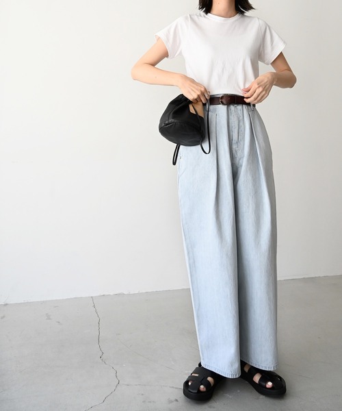 CANAL JEAN（キャナルジーン）の「El mar(エルマール) 無地コンパクト半袖Tシャツ（Tシャツ/カットソー・レディース・ホワイト/ブラック/カーキ・ONE SIZE）」の17枚目の写真