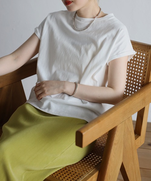 Bonjour Sagan（ボンジュールサガン）の「袖ロールアップTシャツ（Tシャツ/カットソー・レディース・ライトグレー/ブラック/オフホワイト/ライトカーキ・FREE）」の2枚目の写真