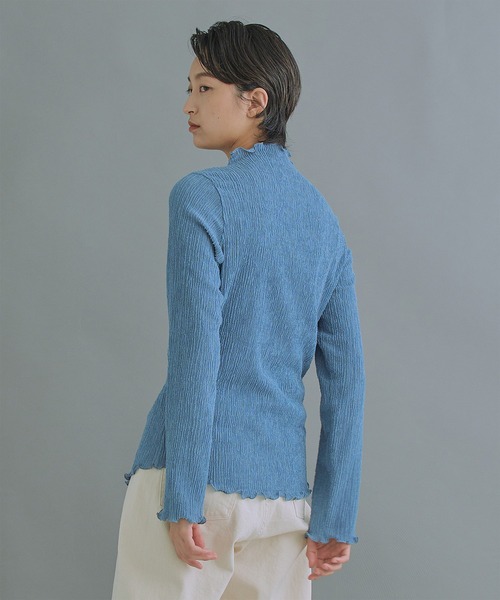 WHYTO.(ホワイト)の「「WHYTO. / ホワイト」Shirring mock neck tops(シャツ/ブラウス・レディース・ブラック/オフホワイト/ブルーグレー・38/36)」の15枚目の写真