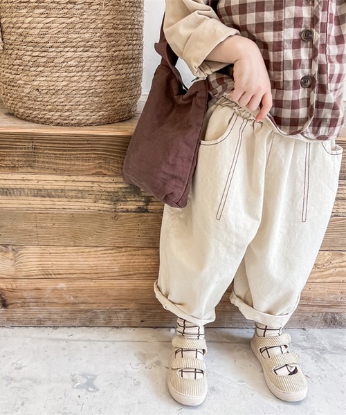 aimoha（アイモハ）の「aimoha-KIDS- 子供服飾りステッチテーパードパンツ（チノパンツ・キッズ・ベージュ/ブルー・90/100/110/120/80/130）」の19枚目の写真