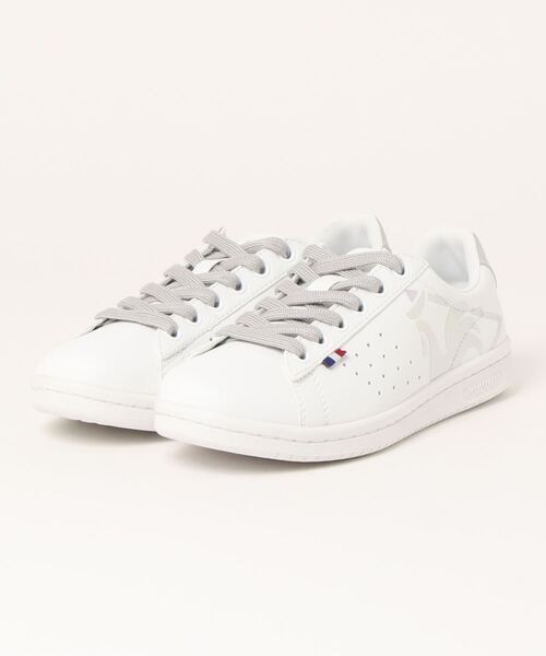 le coq sportif（ルコックスポルティフ）の「《le coq sportif》LA ﾛ-ﾗﾝ SL BL（スニーカー・レディース・ホワイト系その他/ホワイト×シルバー/ブラック・24.0cm/25.0cm/23.5cm/24.5cm/23.0cm/22.5cm）」の2枚目の写真