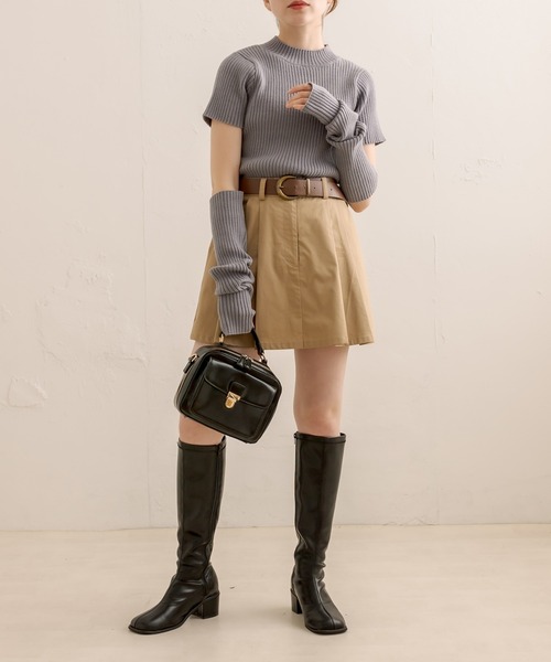 OLIVE des OLIVE（オリーブデオリーブ）の「ポケット付きスクエアーショルダー（ショルダーバッグ・レディース・ブラック/ベージュ/キャメル・FREE）」の8枚目の写真