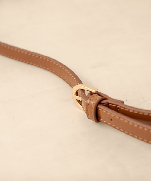 OLIVE des OLIVE（オリーブデオリーブ）の「ポケット付きスクエアーショルダー（ショルダーバッグ・レディース・ブラック/ベージュ/キャメル・FREE）」の15枚目の写真