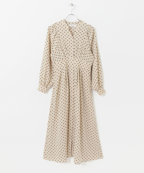 URBAN RESEARCH Sonny Label(アーバンリサーチサニーレーベル)の「『WEB/一部店舗限定』ウエストマークドットプリントスリーブワンピース(ワンピース・レディース・ブラック/ベージュ・FREE)」の13枚目の写真