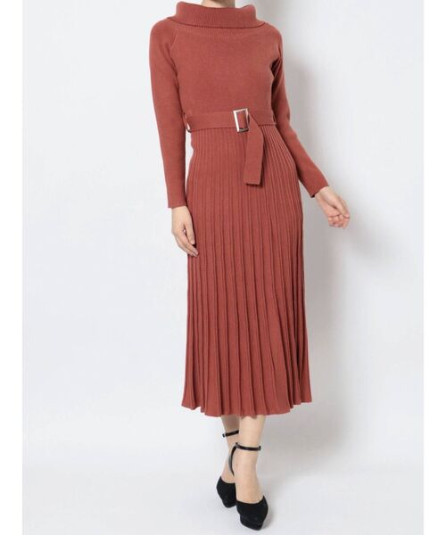 最終値下げミューズバイリモ　赤オフショルニットワンピース　新品未使用 RESEXXY 2WAYオフショルニットワンピース（レッド） -ファッション通販