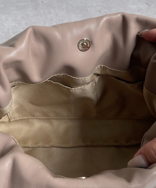 CAPRICIEUX LE'MAGE（カプリシューレマージュ）の「ドロストバッグ（ハンドバッグ・レディース・ベージュ/シルバー・FREE）」の13枚目の写真