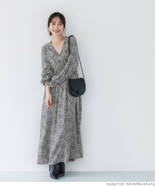 coca（coca）（コカ）の「花柄カシュクールワンピース（ワンピース・レディース・ブラック・SHORT/LONG）」の6枚目の写真