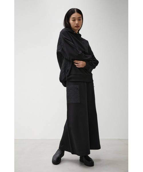 QUILTED DETAIL LONG SKIRT/キルティングディテールロングスカート