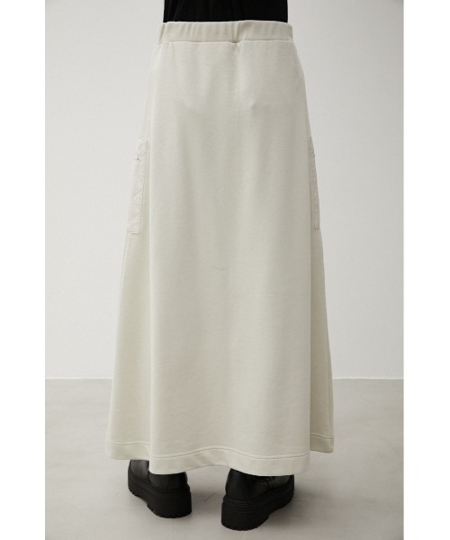 AZUL by moussy(アズールバイマウジー)の「QUILTED DETAIL LONG SKIRT/キルティングディテールロングスカート(スカート・レディース・ブラック/カーキ/アイボリー・MEDIUM/SMALL)」の9枚目の写真