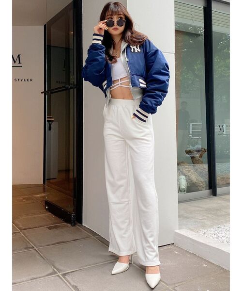 GYDA(ジェイダ)の「【セットアップ着用可】HEM ZIP スウェット ワイドパンツ(スウェットパンツ・レディース・オフホワイト/ブラック・FREE)」の12枚目の写真