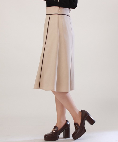 ASTORIA ODIER（アストリアオディール）の「配色パイピングフレアスカート（スカート・レディース・ネイビー/ピンク/ベージュ・SMALL/X-SMALL/MEDIUM/LARGE）」の14枚目の写真