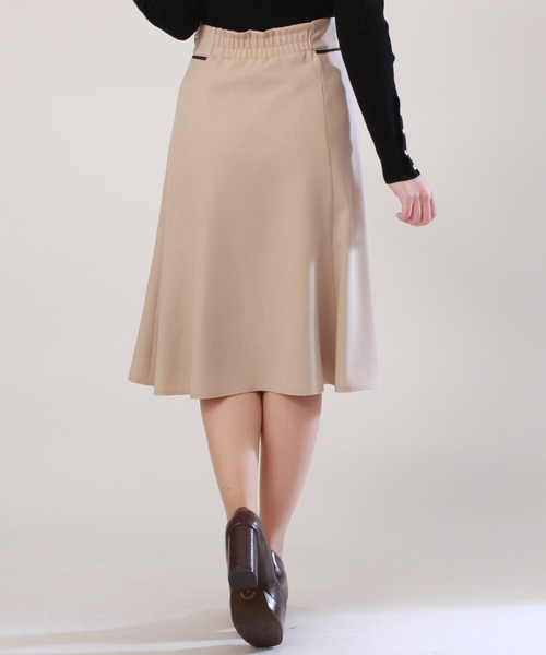 ASTORIA ODIER（アストリアオディール）の「配色パイピングフレアスカート（スカート・レディース・ネイビー/ピンク/ベージュ・SMALL/X-SMALL/MEDIUM/LARGE）」の13枚目の写真