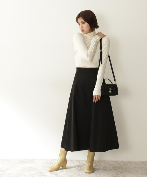 N.(N. Natural Beauty Basic)(エヌエヌナチュラルビューティーベーシック)の「【追加生産】◆ハイネックインナーカットソー(Tシャツ/カットソー・レディース・オフホワイト/ブラック/ライトグリーン/オレンジ・MEDIUM)」の6枚目の写真