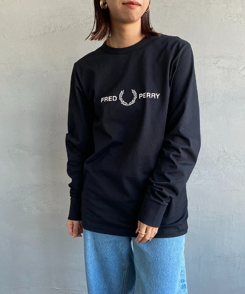 FRED PERRY（フレッドペリー）の「【WEB限定】[FRED PERRY/フレッドペリー] ブランドロゴデザイン ロングスリーブTシャツ（Tシャツ/カットソー・レディース・ブラック・M/L/S）」の19枚目の写真