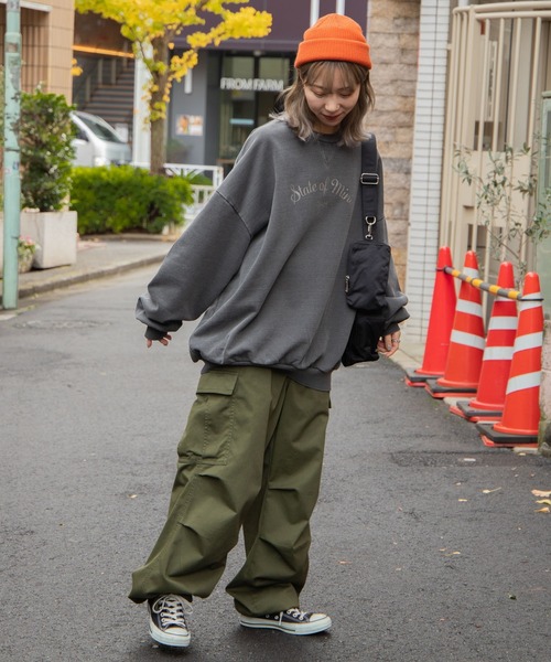 WEGO（ウィゴー）の「WEGO/ヘビーウエイト ピグメントプルオーバー（スウェット・メンズ・スミクロ/レッド/カーキ・MEDIUM/LARGE）」の13枚目の写真