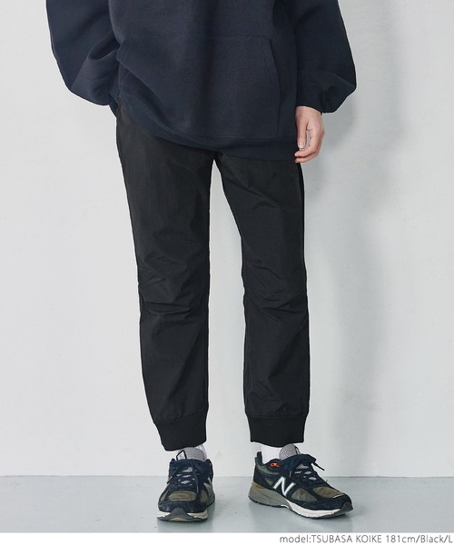 coca(coca)(コカ)の「メンズ リブイージーパンツ(その他パンツ・メンズ・ブラック/グレイッシュベージュ・M/L/XL)」の8枚目の写真