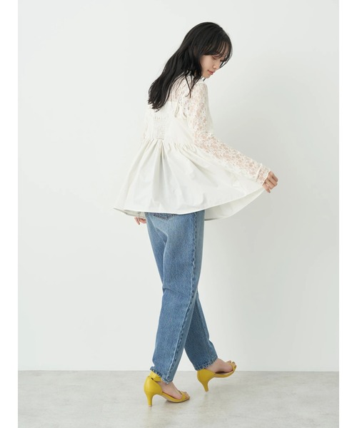 earth music&ecology(アースミュージックアンドエコロジー)の「ヴィンテージ加工テーパードデニム(デニムパンツ・レディース・ブルー系その他/ライトインディゴブルー・L/M/S)」の15枚目の写真