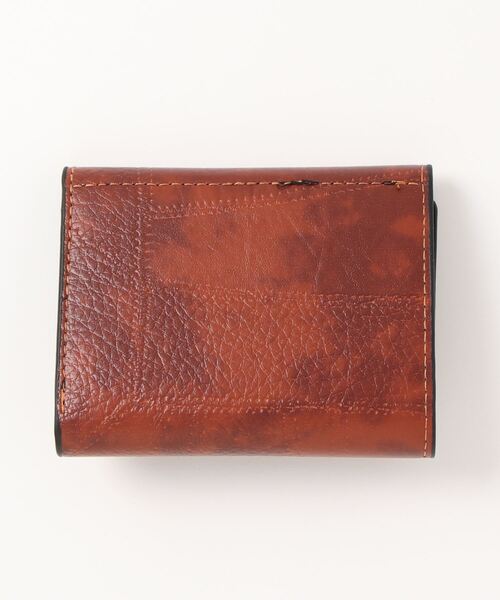 VIBGYOR Women（ヴィブジョー　ウィメン）の「【resonance】合皮　ビンテージ風　ファッション　財布　3つ折り財布（財布・レディース・ブラウン系・FREE）」の3枚目の写真