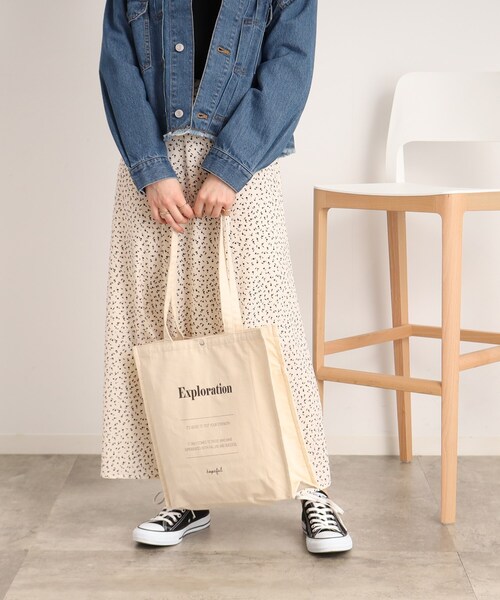 SHOO・LA・RUE（シューラルー）の「◆スクエアビッグトートバッグ（トートバッグ・レディース・ワインレッド/アイボリー/イエロー/ブルー/グレー/ブラック・00）」の12枚目の写真