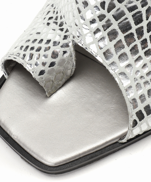 【C ME/シー ミィ】VOLUME SOLE CLASSICサンダル C ME/シー ミィ】VOLUME SOLE CLASSICサンダル