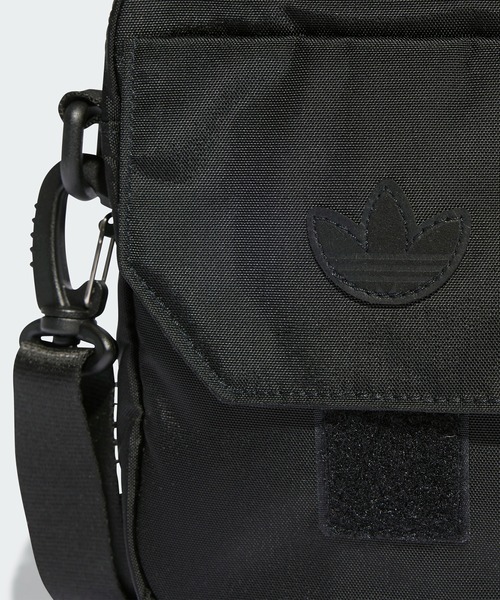 【adidas】プレミアム エッセンシャルズ フェスティバルバッグ adidas】プレミアム エッセンシャルズ フェスティバルバッグ
