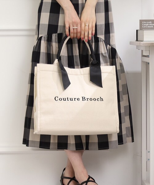 couture brooch（クチュールブローチ）の「Bigトートバッグ（トートバッグ・レディース・ライトブルー/ブラック系/ピンク系5・00）」の4枚目の写真