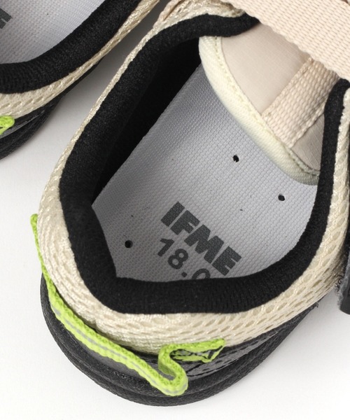 BAYFLOW(ベイフロー)の「【IFME(イフミー)】ベルトスニーカー(キッズサイズ)(スニーカー・キッズ・ブラック/ベージュ/ネイビー・16.0cm/17.0cm/19.0cm/18.0cm)」の16枚目の写真