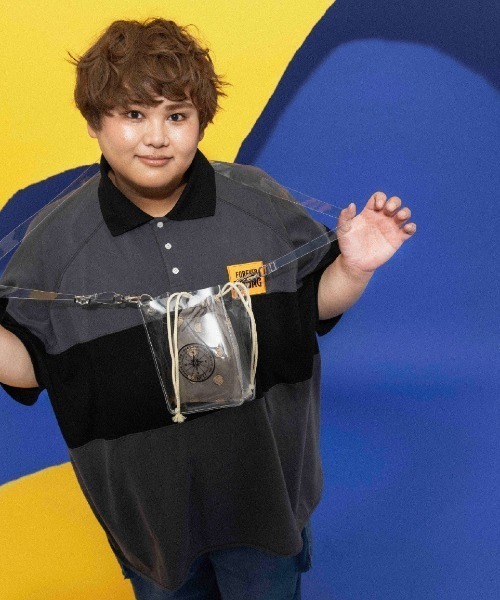 JINCL(ジンクル)の「mini drawstring bag(ハンドバッグ・メンズ・ブラウン/ナチュラル/ブルー・FREE)」の7枚目の写真