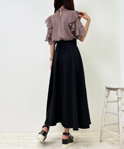 INGNI（イング）の「袖フリルラメシアー5分袖／ブラウス（シャツ/ブラウス・レディース・グレー系その他/オフホワイト/ピンク/サックスブルー・M）」の18枚目の写真