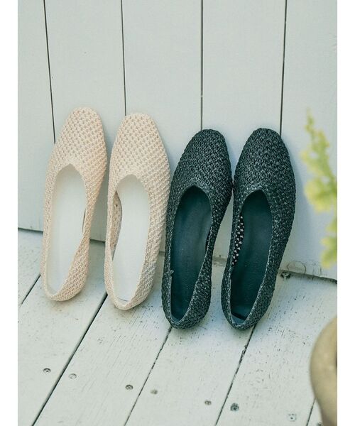 AMERICAN HOLIC(アメリカンホリック)の「雑材メッシュフラットシューズ(パンプス・レディース・アイボリー/ブラック・M/S/L)」の17枚目の写真