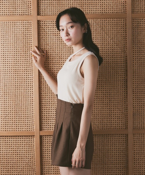 moi tytto（モイテュット）の「カップ付きデザインリブタンク（タンクトップ・レディース・ブラック/ナチュラル/ブラウン・FREE）」の17枚目の写真