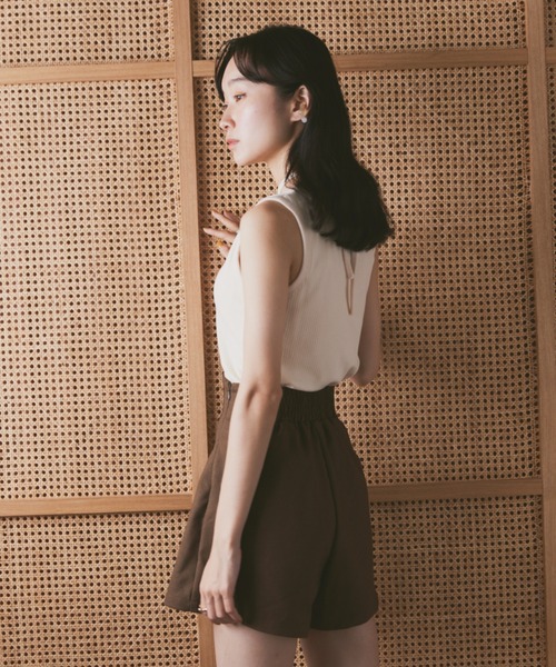 moi tytto（モイテュット）の「カップ付きデザインリブタンク（タンクトップ・レディース・ブラック/ナチュラル/ブラウン・FREE）」の18枚目の写真