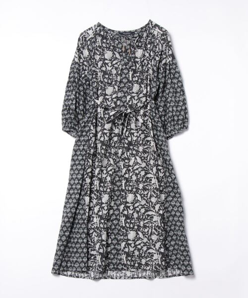 Brahmin（ブラーミン）の「【BRAHMIN】フラワープリントワンピース（ワンピース・レディース・ブラック・2）」の16枚目の写真