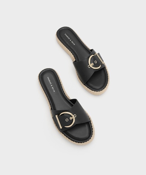 CHARLES & KEITH(チャールズ & キース)の「バックルストラップ エスパドリーユフラット(サンダル・レディース・オフホワイト/ブラック・22.5cm/23cm/23.5cm/24.5cm/25cm/25.5cm)」の8枚目の写真