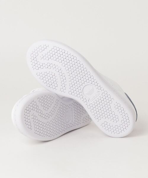 adidas（アディダス）の「スタンスミス キッズ / Stan Smith Kids  / アディダスオリジナルス adidas Originals（スニーカー・キッズ・ホワイト×ネイビー/ホワイト・23.5cm/22.5cm/25.0cm/22.0cm/25.5cm/23.0cm/24.0cm/24.5cm）」の20枚目の写真