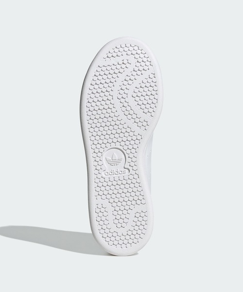 adidas（アディダス）の「スタンスミス キッズ / Stan Smith Kids  / アディダスオリジナルス adidas Originals（スニーカー・キッズ・ホワイト×ネイビー/ホワイト・23.5cm/22.5cm/25.0cm/22.0cm/25.5cm/23.0cm/24.0cm/24.5cm）」の6枚目の写真