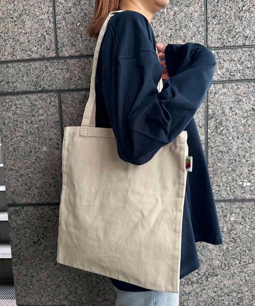 FRUIT OF THE LOOM(フルーツオブザルーム)の「FRUIT OF THE LOOM / FTL BASIC PARTITION TOTE / 80052900(トートバッグ・レディース・オフホワイト/イエロー/グリーン/カーキ/グレイッシュブルー/ネイビー/ピンク/レンガ/ブラウン/ベージュ/ブラック/グレー・ONESIZE)」の2枚目の写真