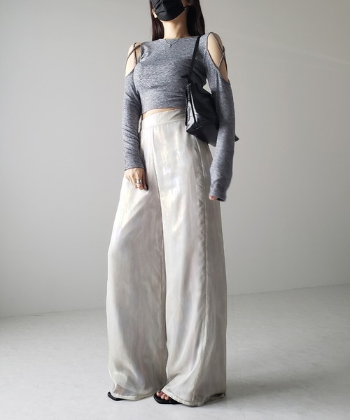 me+em select(ミームセレクト)の「【 裏地付き 】オーロラグロスオーガンジーワイドパンツ / Aurora gloss organdy wide pants(その他パンツ・レディース・アイボリー/ネイビー・MEDIUM/SMALL)」の15枚目の写真