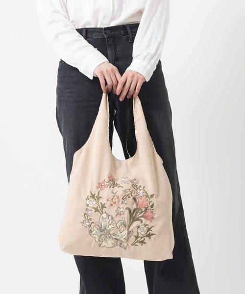 Jubilee(ジュビリー)の「ウィリアムモリス柄 刺繍 コーデュロイ トートバッグ(トートバッグ・レディース・ライトグレー/ネイビー/ベージュ/グレー/ダークグリーン/ブラック・FREE)」の12枚目の写真